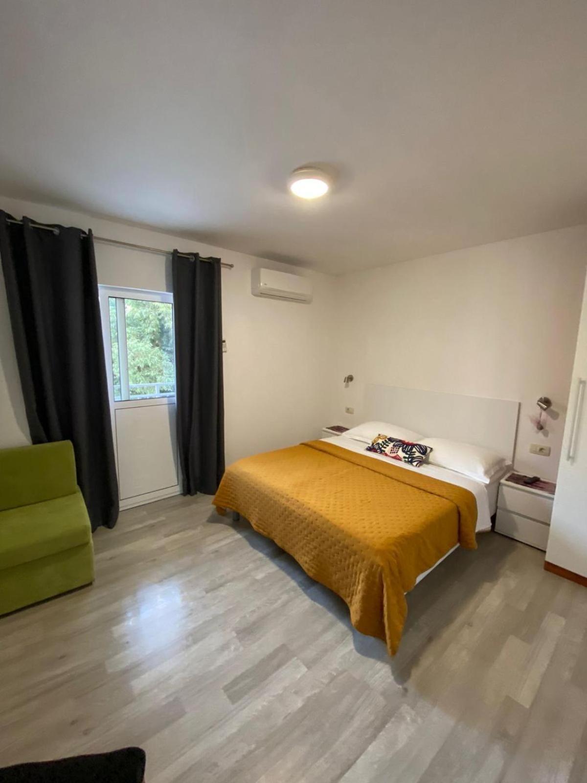 Apartmani Roko Drvenik  Exterior foto
